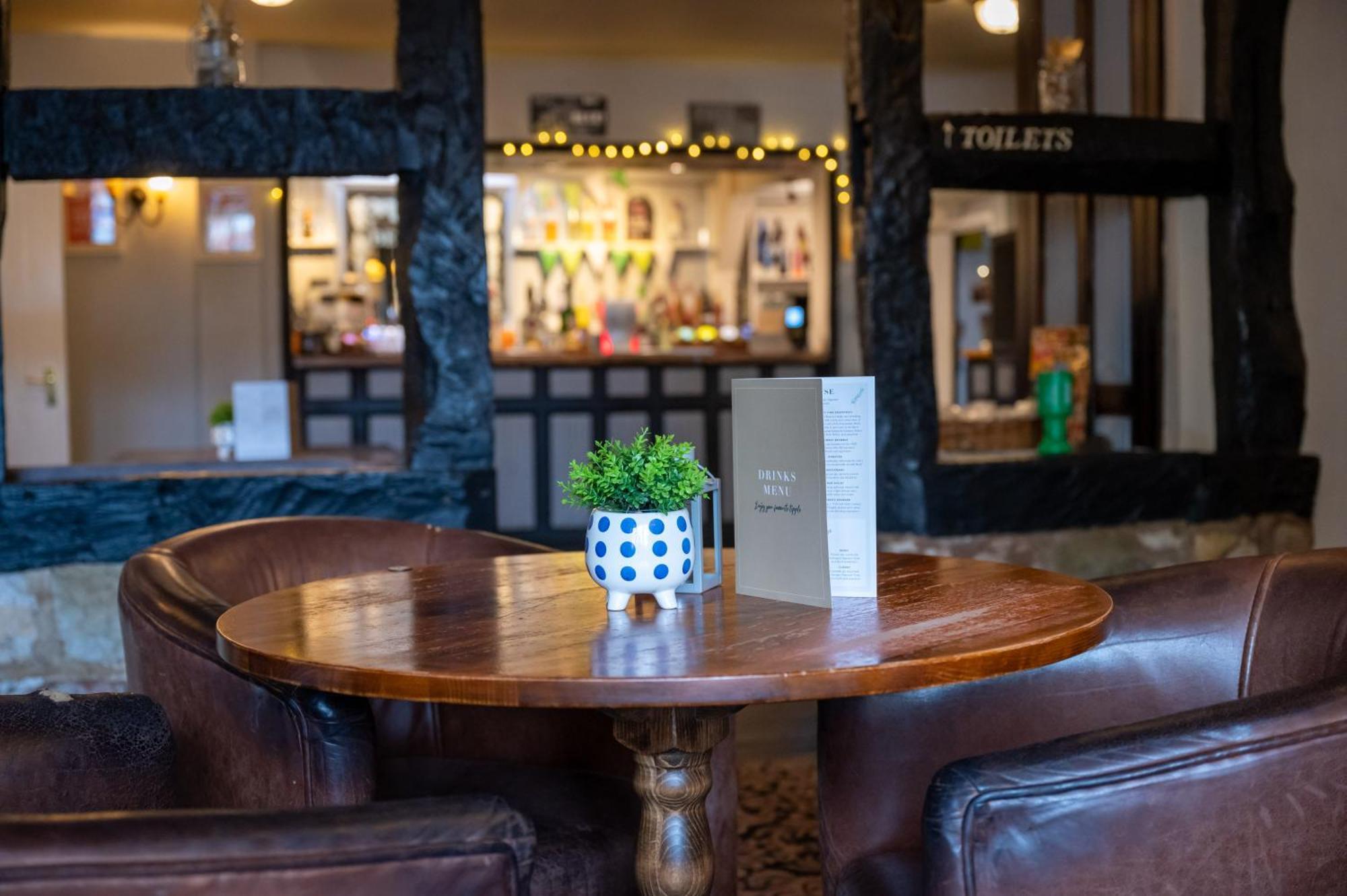 Bell Hotel By Greene King Inns Tewkesbury Exterior photo